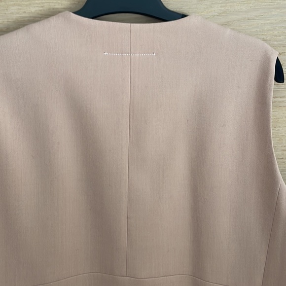 MM6 vneck sleeveless dress - Picture 4 of 7